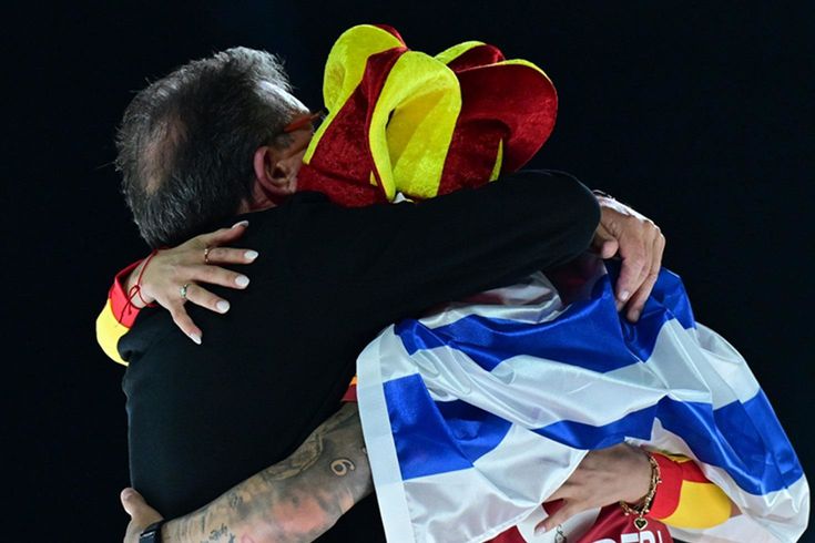 Lucas Torreira gözyaşlarına hakim olamadı