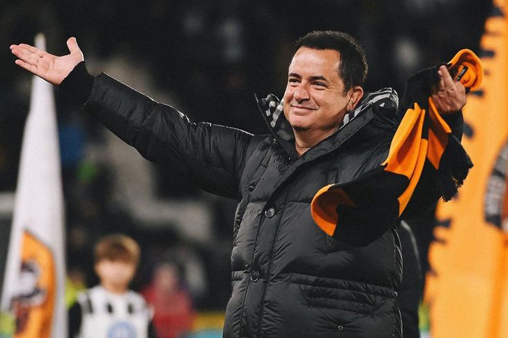 Acun Ilıcalı’nın sahibi olduğu Hull City, Premier Lig’e yükseldi