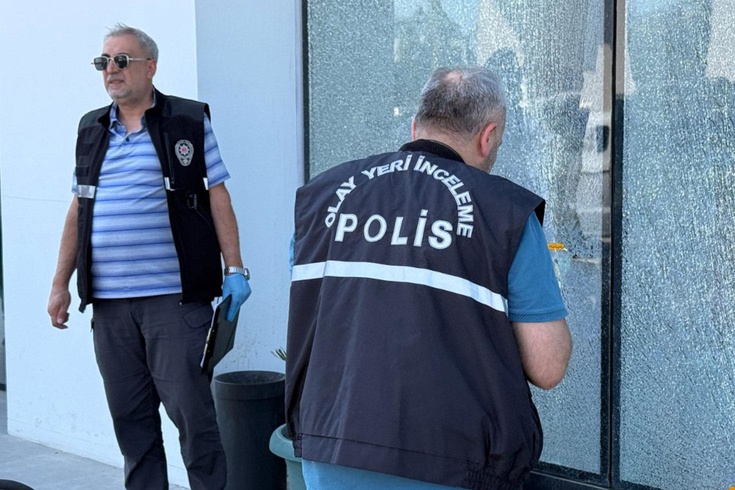 İstanbul’dan sonra şimdi de Antalya: Otokoç galerisine silahlı saldırı