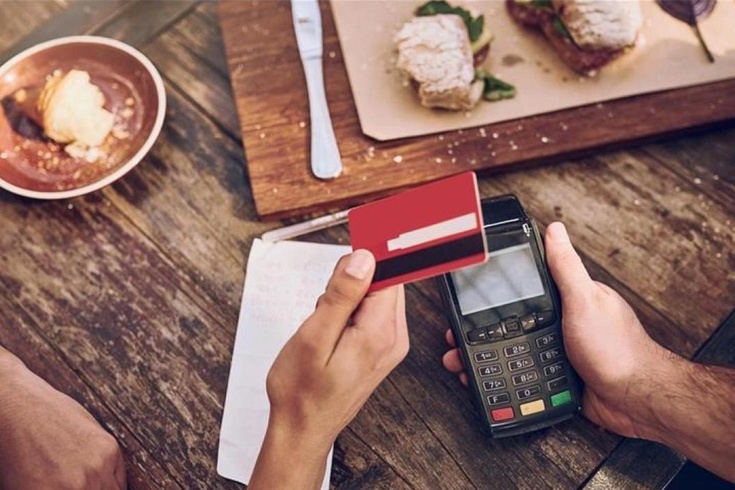 Restoranda servis ücreti şoku: Bakanlık ceza yağdırdı