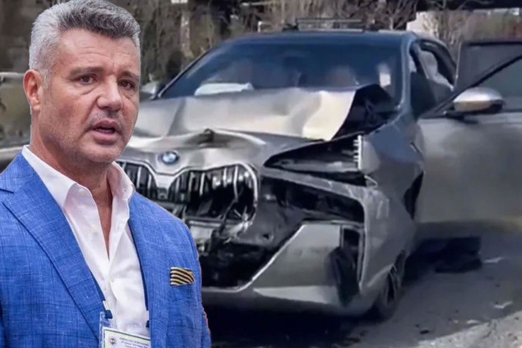 Sadettin Saran kaza yaptığı lüks aracını satışa çıkardı İstediği fiyat dudak uçuklattı
