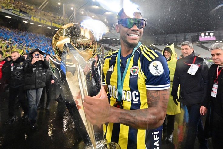 Galatasaray’dan Jhon Duran’ın sözleşmesine özel madde İşte oyuncunun alacağı maaş