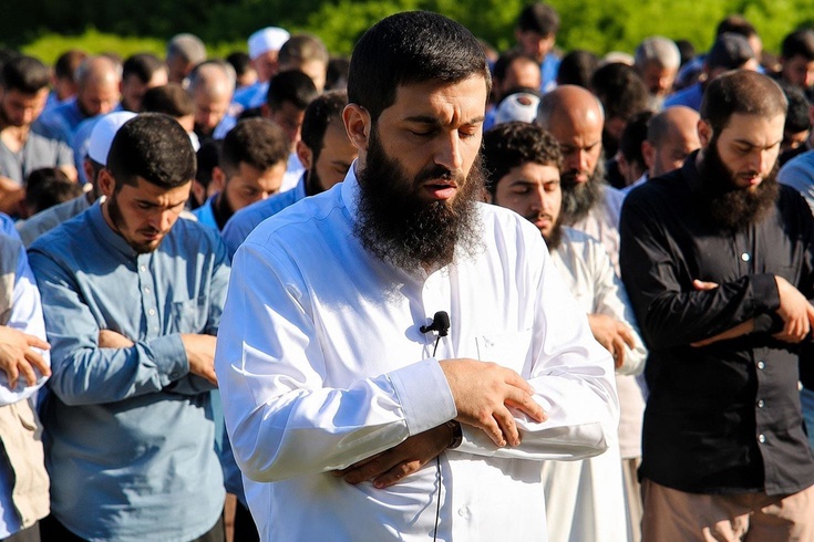 “Ebu Hanzala“ olarak bilinen Halis Bayancuk ve Tevhid dergisine ait 54 hesap kapatıldı