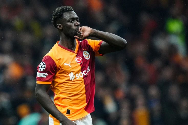 Davinson Sanchez’den Galatasaray taraftarını üzecek karar