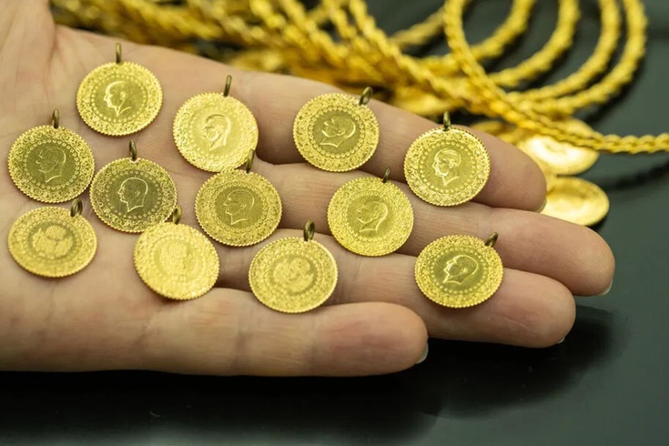 ABD’den beklenen veri geldi, altın uçuşa geçti