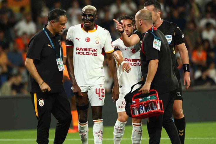 Osimhen sakatlandı İşte 5 gollü nefes kesen maçın galibi
