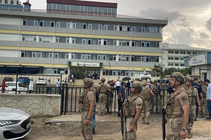 Osmaniye’de öğretmene okul bahçesinde silahlı saldırı