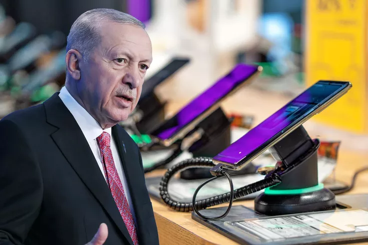 Yerli telefonun ismini Erdoğan belirleyecek 5 seçenek sunulacak