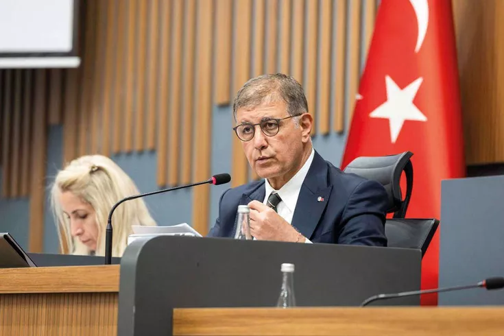 AK Parti’ye geçeceği iddia edilen Cemil Tugay’dan yeni hamle ADD üyeliğini de sonlandırdı