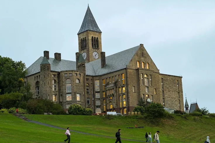 Cornell’de 7 erkek öğrencinin tecavüz iddiasına New York Valisi özel savcı atadı