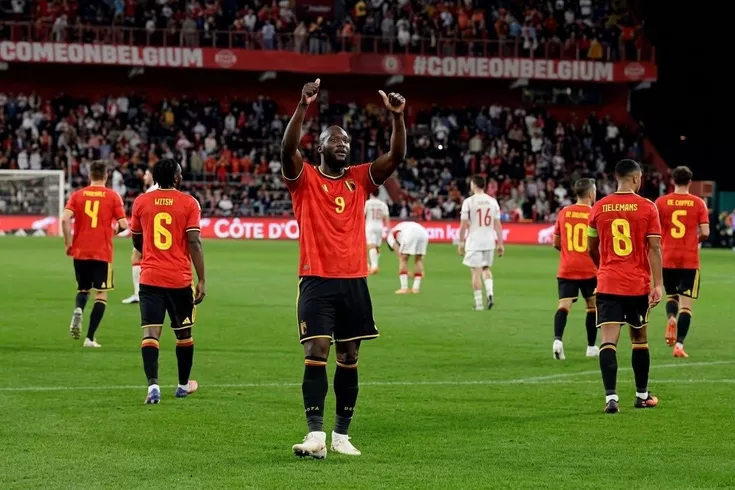 Aziz Yıldırım 3-4 haftaya açılacak demişti Lukaku ilk golünü Türkiye’ye attı