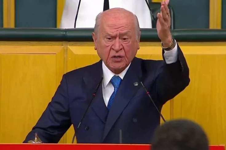 Bahçeli’den Türk gençlerine “Fransa“ mesajı: Heveslenmeyin, Türkiye’ye sahip çıkın