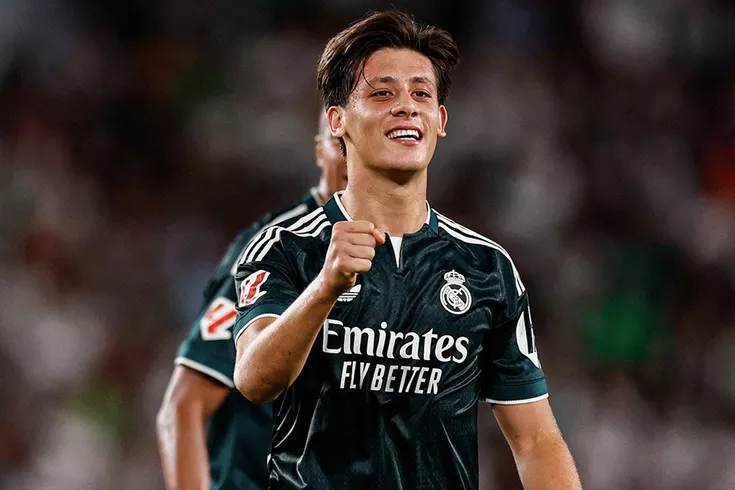 Real Madrid’den Roma karşısında 7 dakikada tarihi geri dönüş