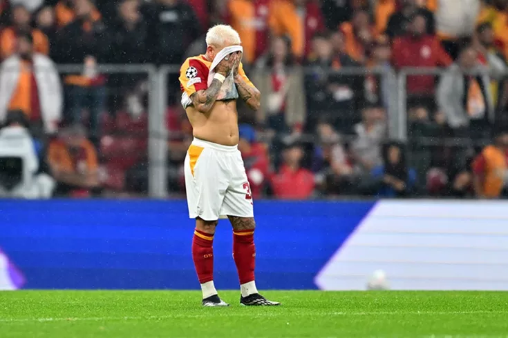 Galatasaray’a Lucas Torreira’dan kötü haber
