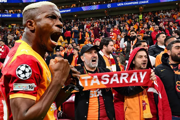 Savunmacılara Allah yardım etsin Osimhen’in yanına 2,03’lük dev