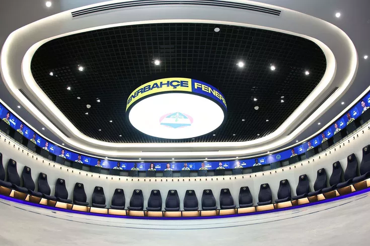 Fenerbahçe’nin 20 yıllık soyunma odası yenilendi Masrafı yönetim kurulu üyeleri karşıladı
