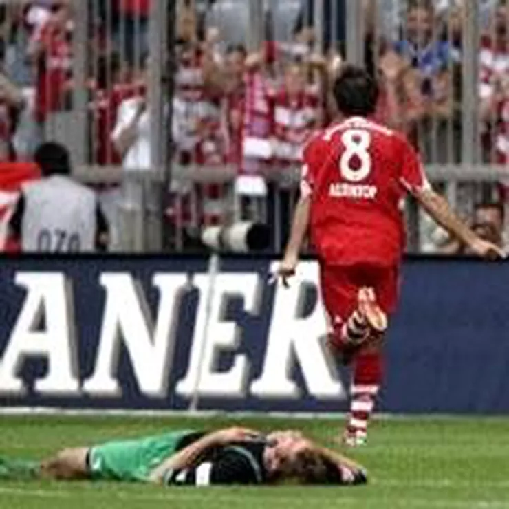 Hamit Şov Sürüyor