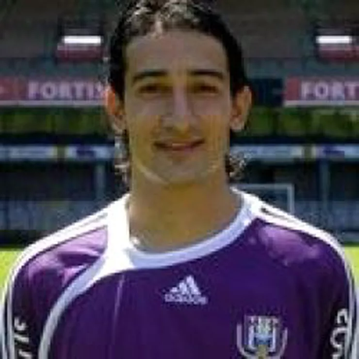 Serhat Golle Döndü