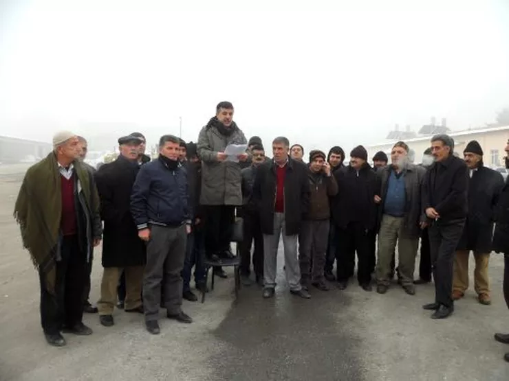 Taşeron İşçilerden "Kadro" Eylemi