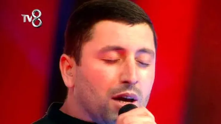\'O Ses\'de Geceye Damga Vuran Yanık Sesli Yarışmacı