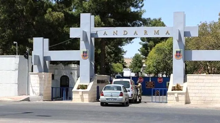 Şanlıurfa\'da 63 Rütbeli Asker Gözaltına Alındı