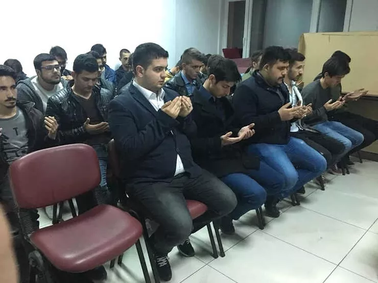 Ülkücülerden Isparta\'da 2 Ayrı Kandil Programı