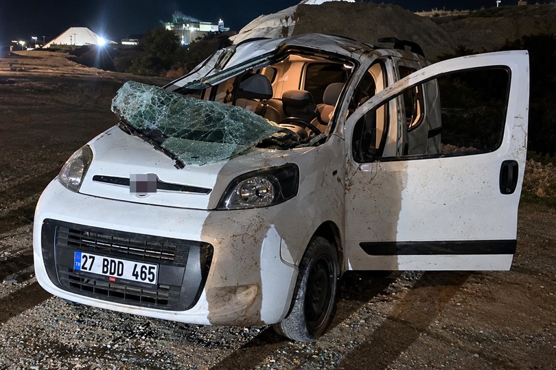 Gaziantep’te daha önce 7 kişinin öldüğü yolda yeni kazada 6 kişi yaralandı