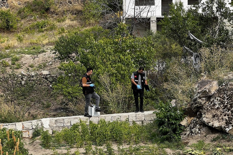 Hacılar’da kayalıkta acı olay Kayadan kopan parça 3 yaşındaki Kaan Şen’i hayattan kopardı