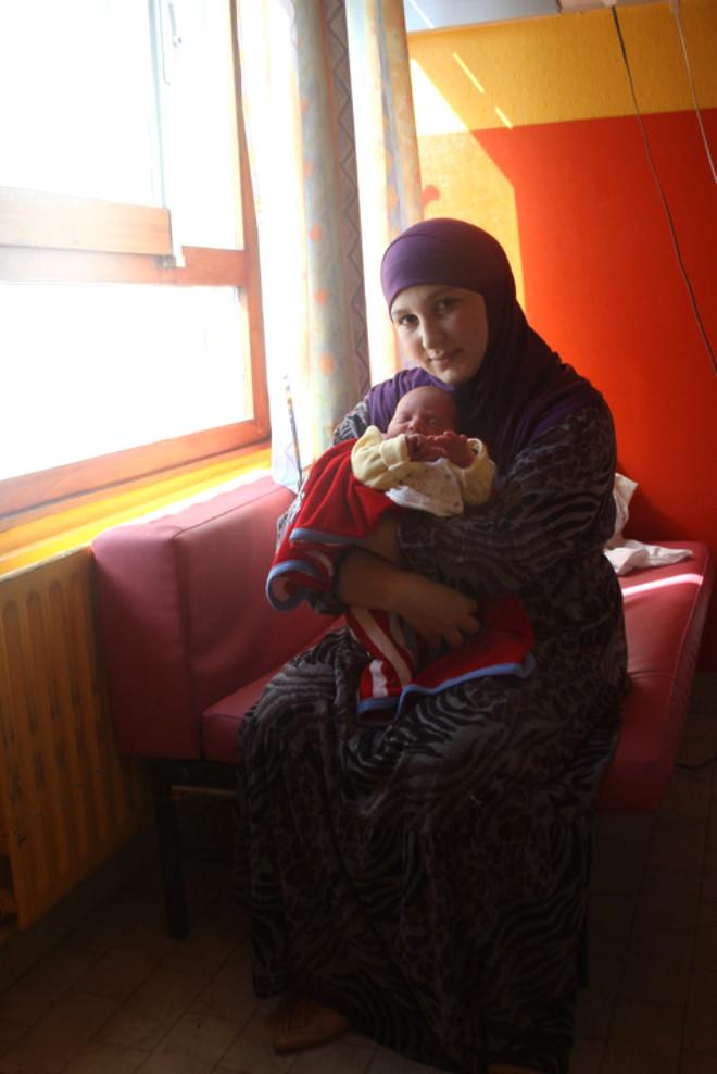 Hızlı Trende Doğan İlk Bebek Son Dakika Hızlı Trende Doğan İlk Bebek Son Dakika