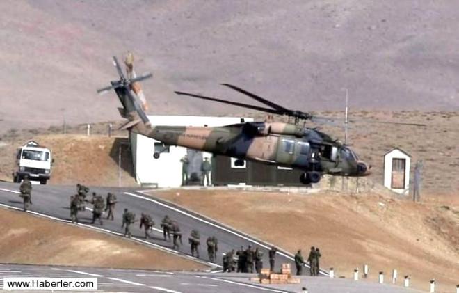 Helikopter Siyah Köpekbalığı: çelik şahin ölüm kavrama Helikopter Siyah Köpekbalığı: çelik şahin ölüm kavrama