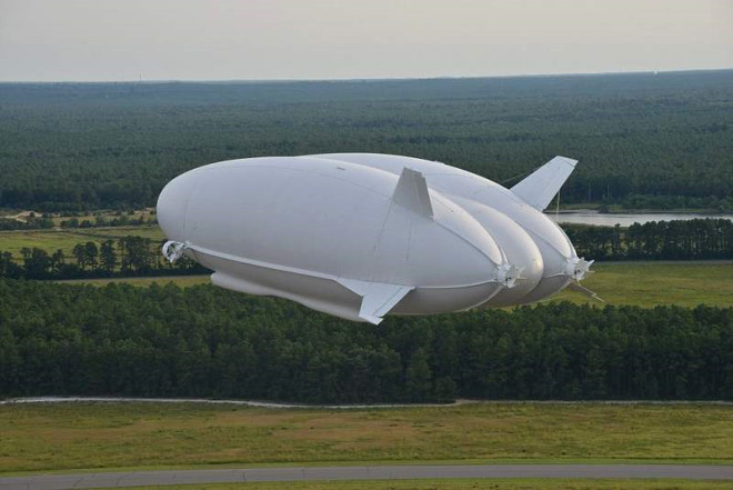 dunyanin-en-buyuk-hava-araci-airlander-10-son-708260_7288_6_b.jpg