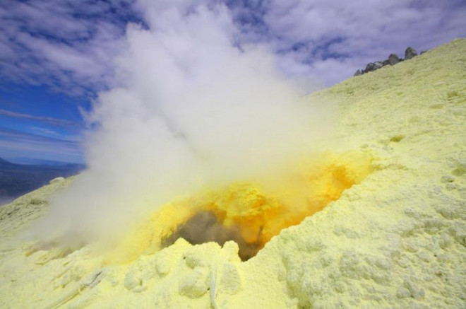 Sinabung Volkanı / Endonezya