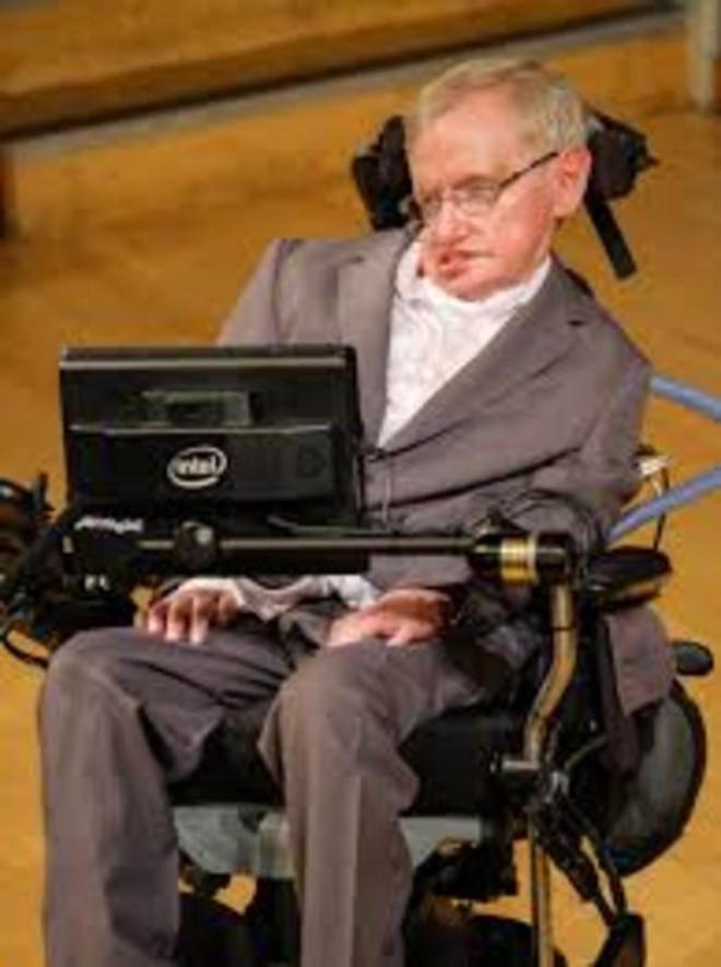 Stephen Hawkings’in Dünyayı Değiştiren Yaşamının Hiç Bilinmeyen