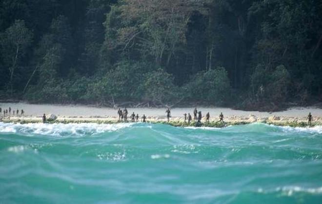 Kimsenin yaklaÅamadÄ±ÄÄ± kabile, turisti vahÅice Ã¶ldÃ¼rdÃ¼ ile ilgili gÃ¶rsel sonucu