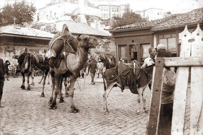 ÃskÃ¼dar MeydanÄ±/ 1918