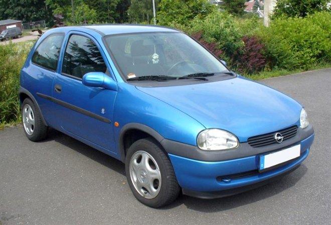 1993-1995 model Opel Corsa: 12 bin TL