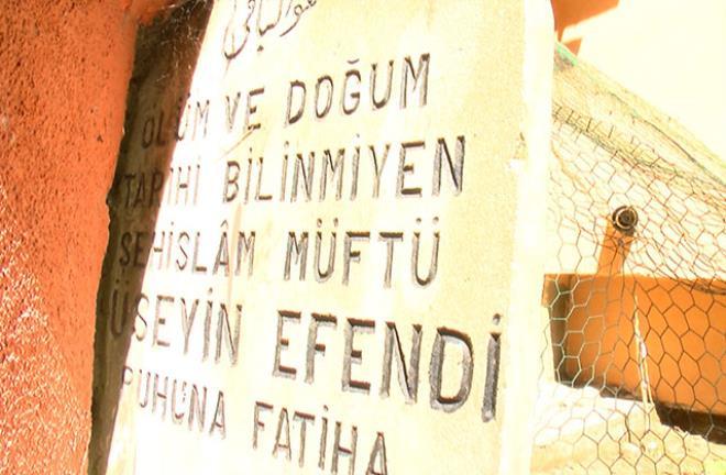 BURASI MEZARLIK VE ORADA BİR MEZAR VAR