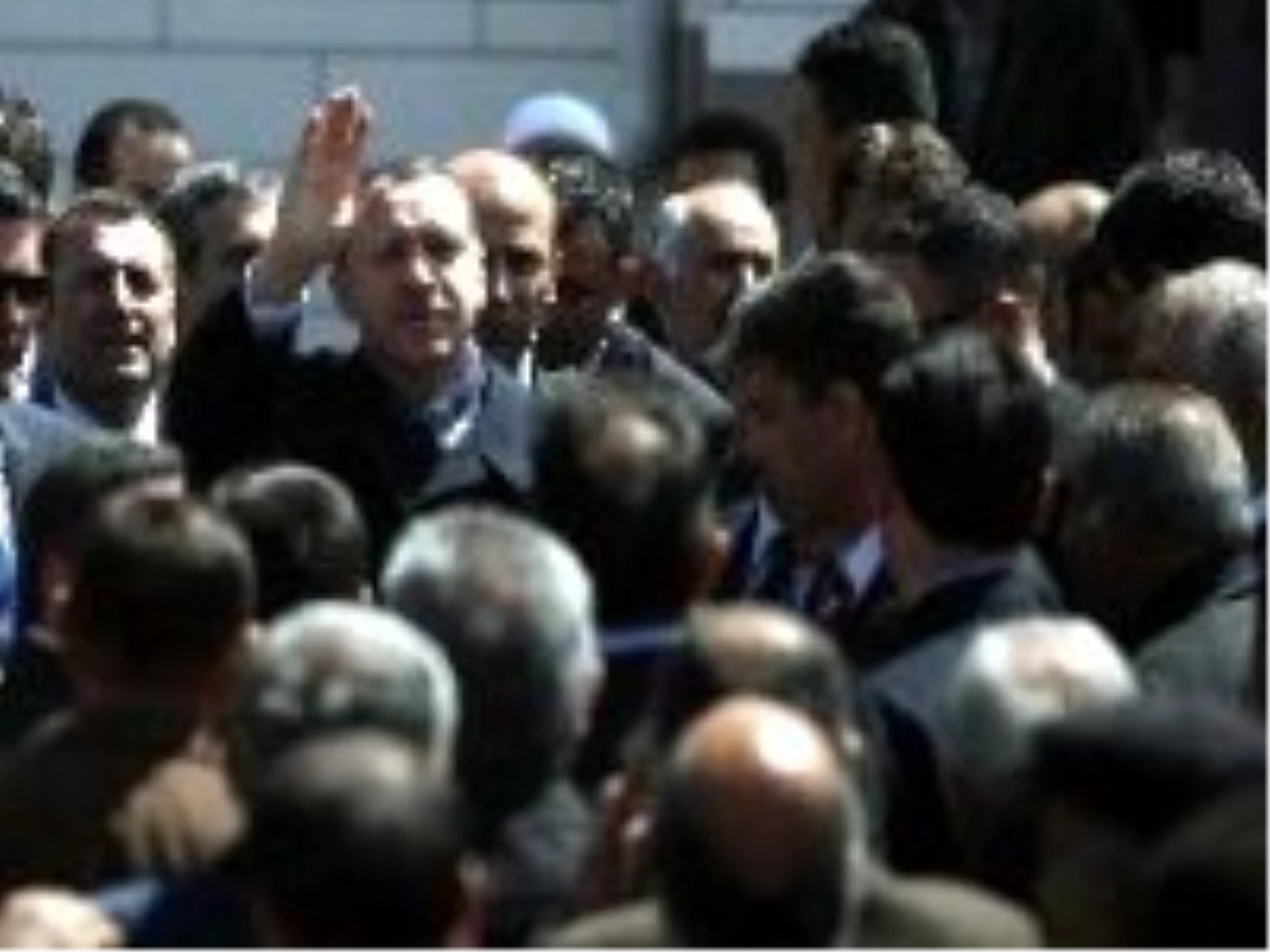 Erdoğan, Cumhurbaşkanlığı İçin Gülle Görüştü