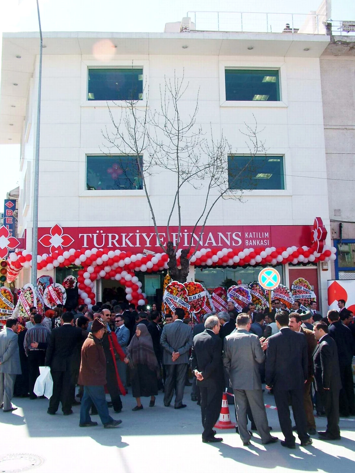 Türkiye Finans Afyonkarahisar Şubesi Açıldı