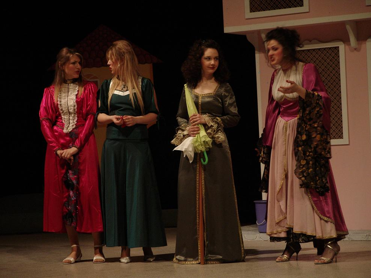 5. Üniversiteler Arası Tiyatro Festivali