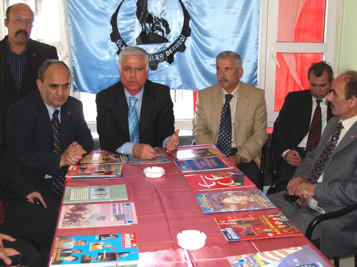 Ülkücü İşçiler Derneği Gelibolu Şubesi Açıldı