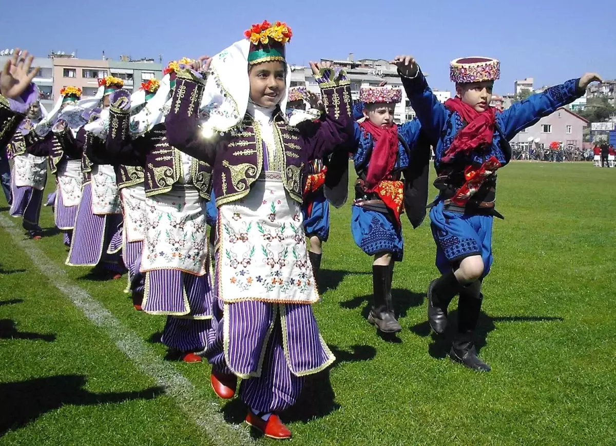 23 Nisan Ulusal Egemenlik ve Çocuk Bayramı...