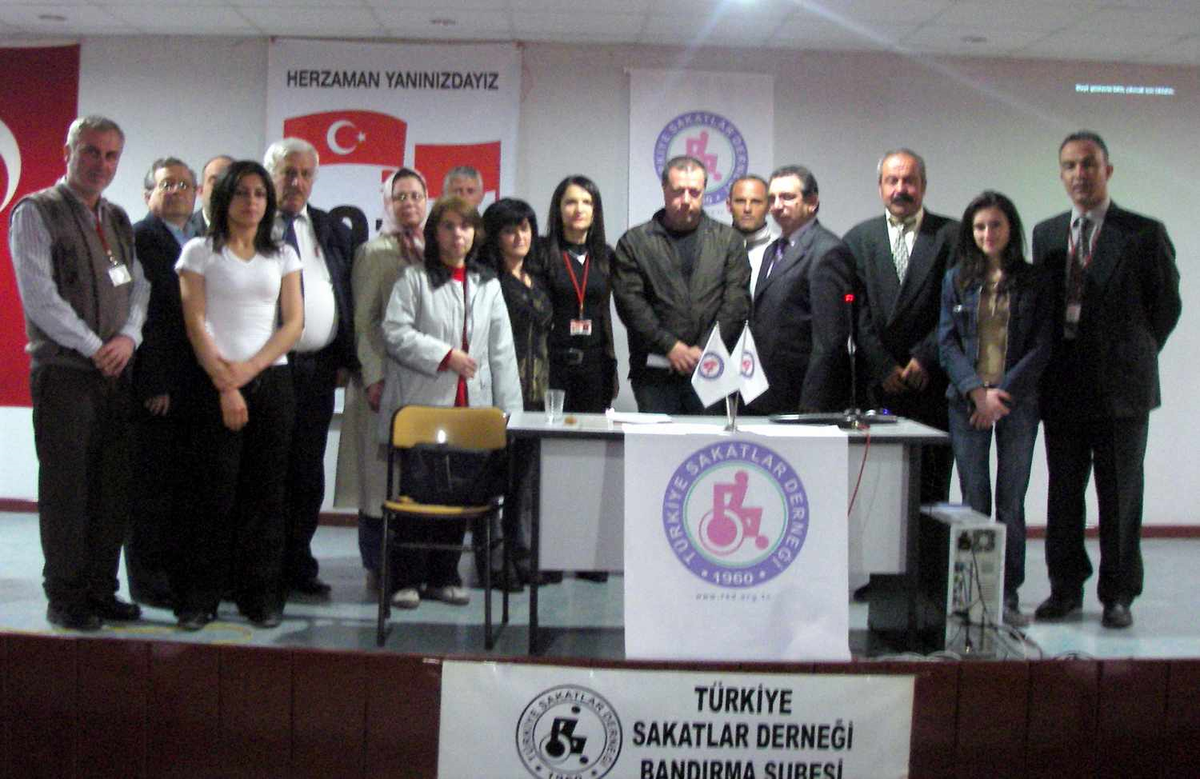 911 ve Sakatlar Derneği'nden Afete Hazırlık Konferansı