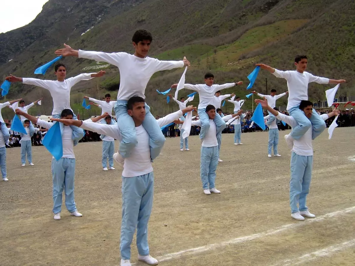 Hakkari'de 23 Nisan Ulusal Egemenlik ve Çocuk Bayramı