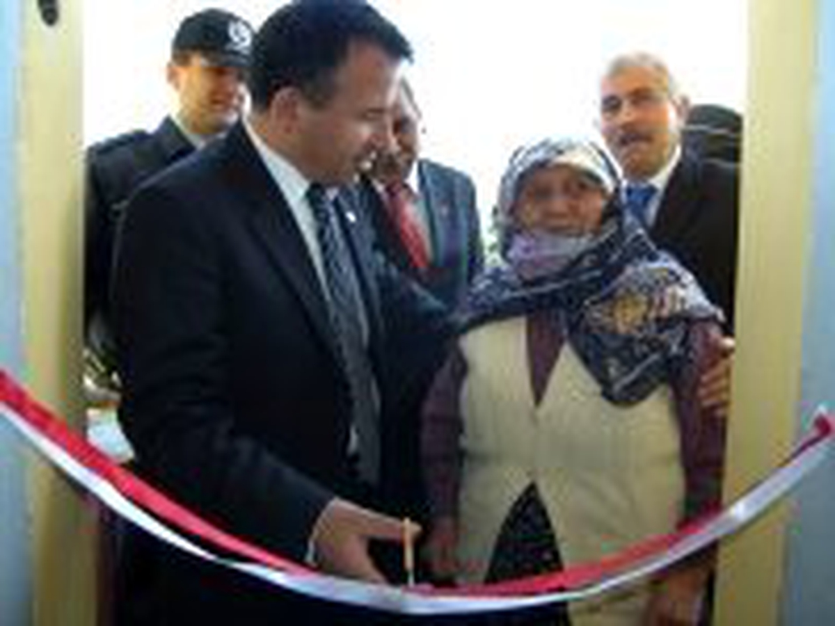 Vezirköprü\'de Sergi Açılışları Başladı