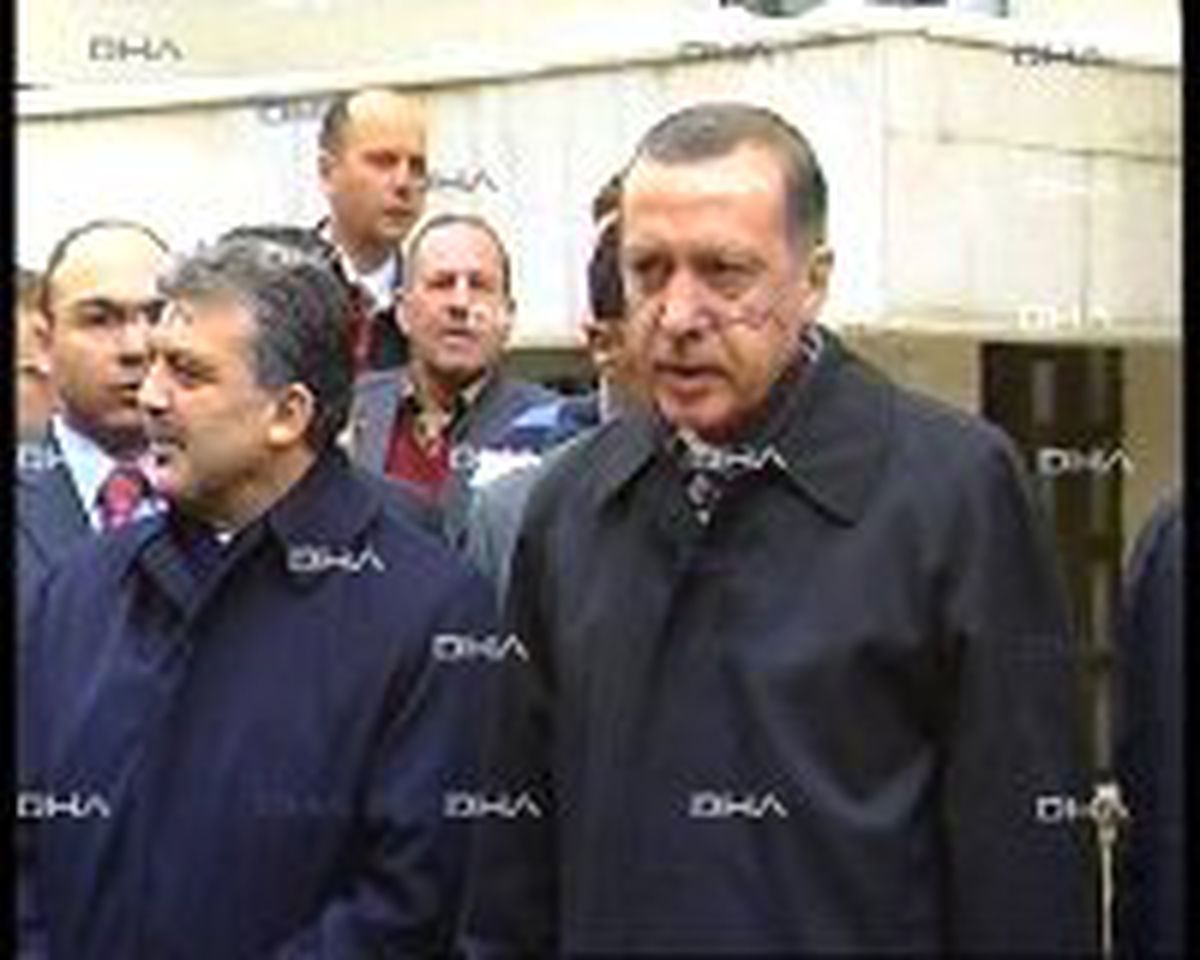 Erdoğan'ın Gül ve Bakanlarla Görüşmesi Bitti