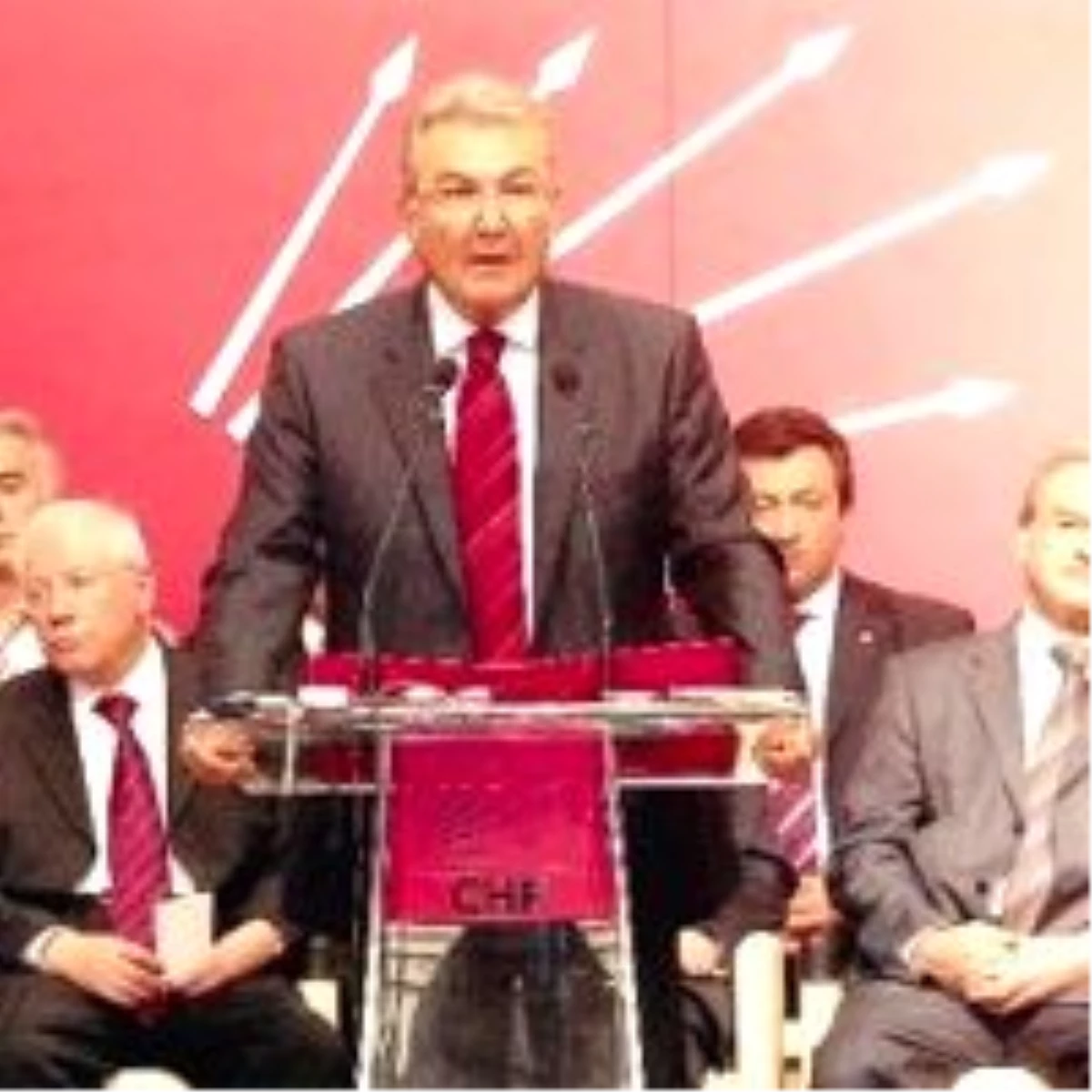 CHP, AK Parti\'nin Teklifine Sıcak Bakıyor