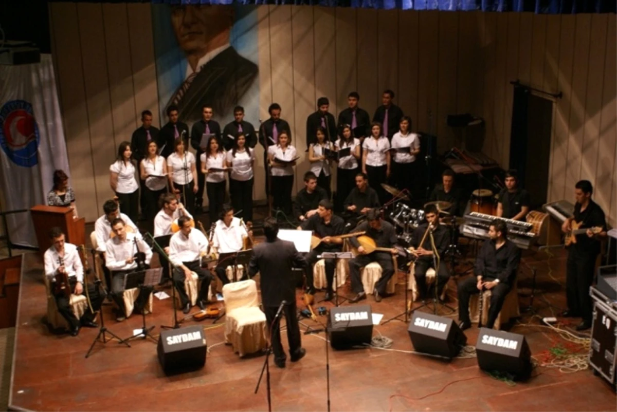 Maeü\'den Türk Halk Müziği Konseri