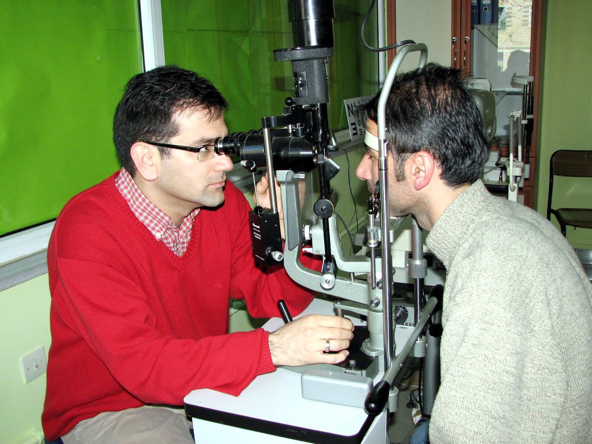 Oltu\'da Göz Polikiliniği Hizmete Sokuldu