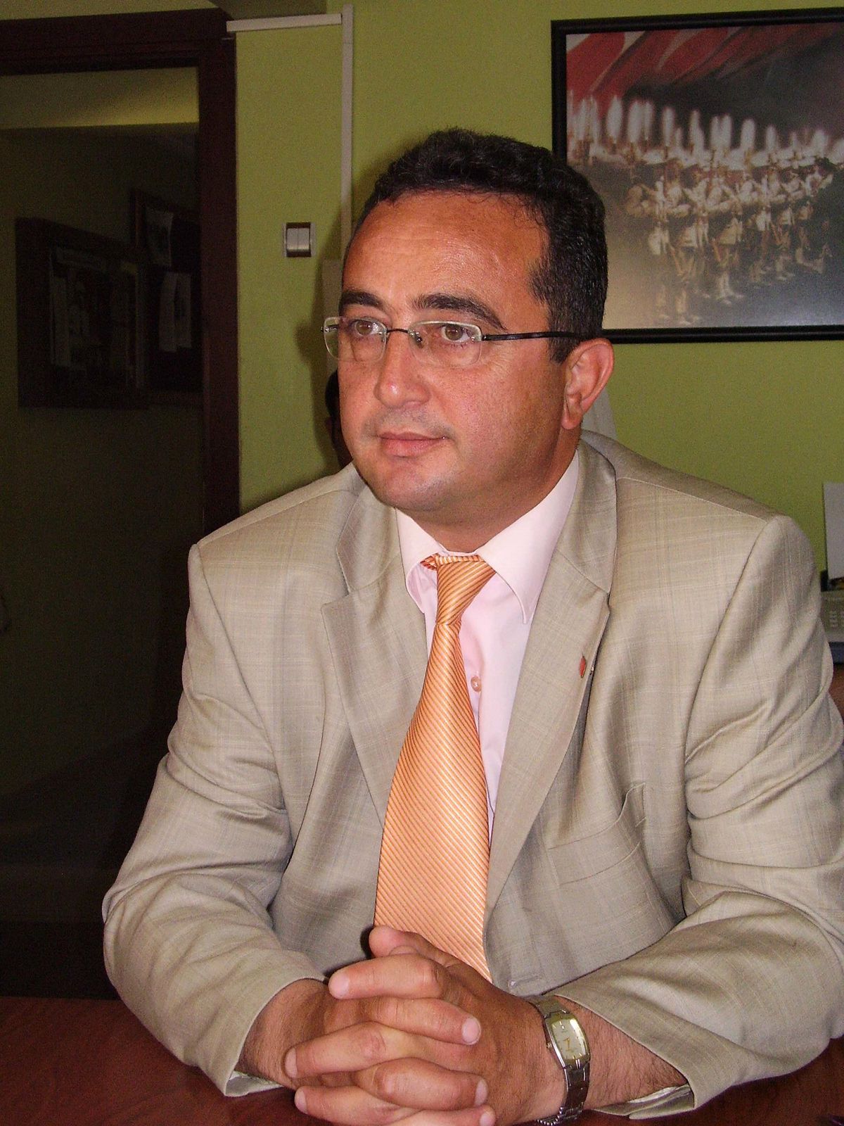 CHP Aydın İl Başkanı Görevinden İstifa Ederek Milletvekili Aday Adayı Olduğunu Açıkladı